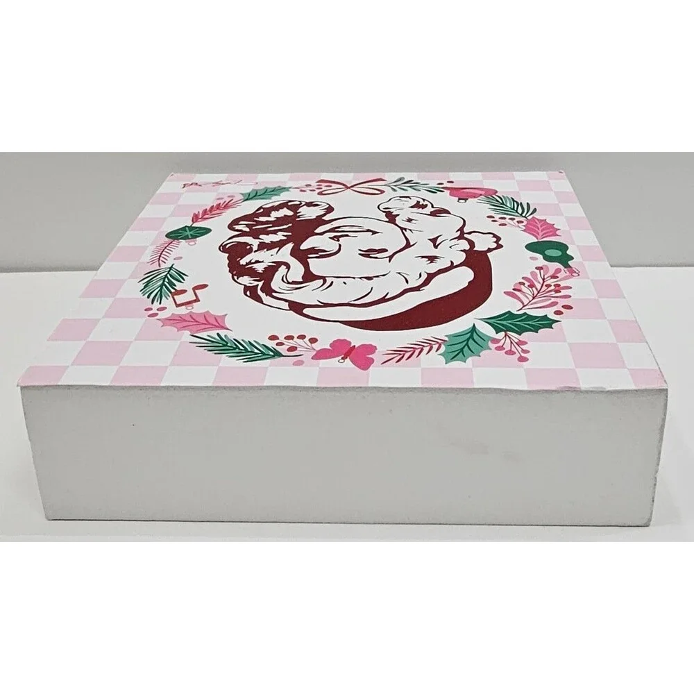 Dolly Parton Holiday Wreath Box, Officially Licensed 5.5